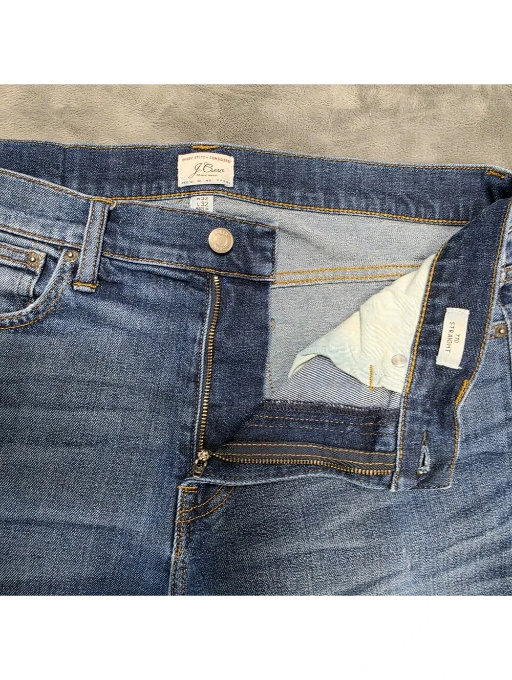 J.Crew 770 Straight Fit Jeans 32x32 Medium Blue Wash